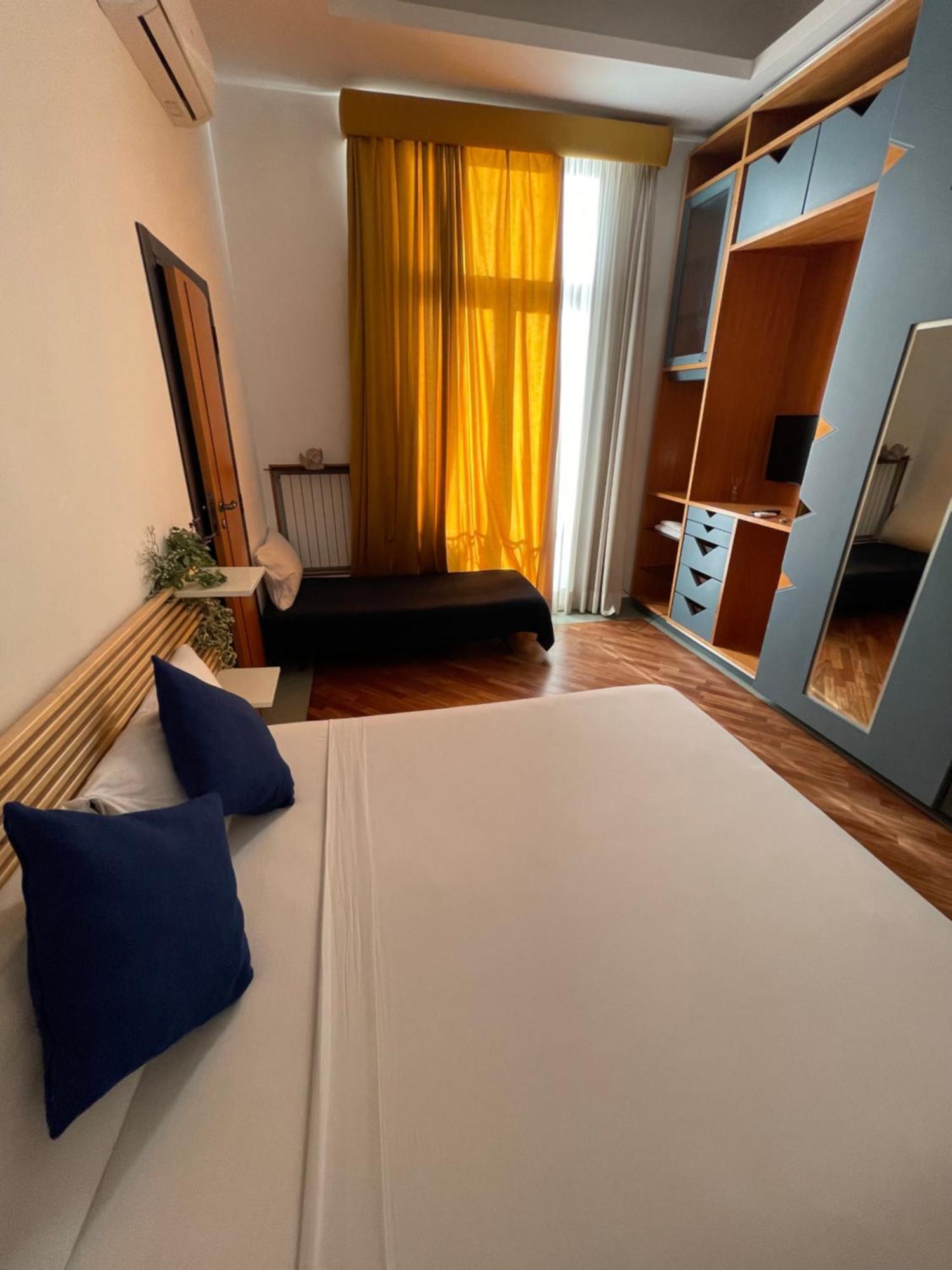 Nova Rooms Napoli Eksteriør billede